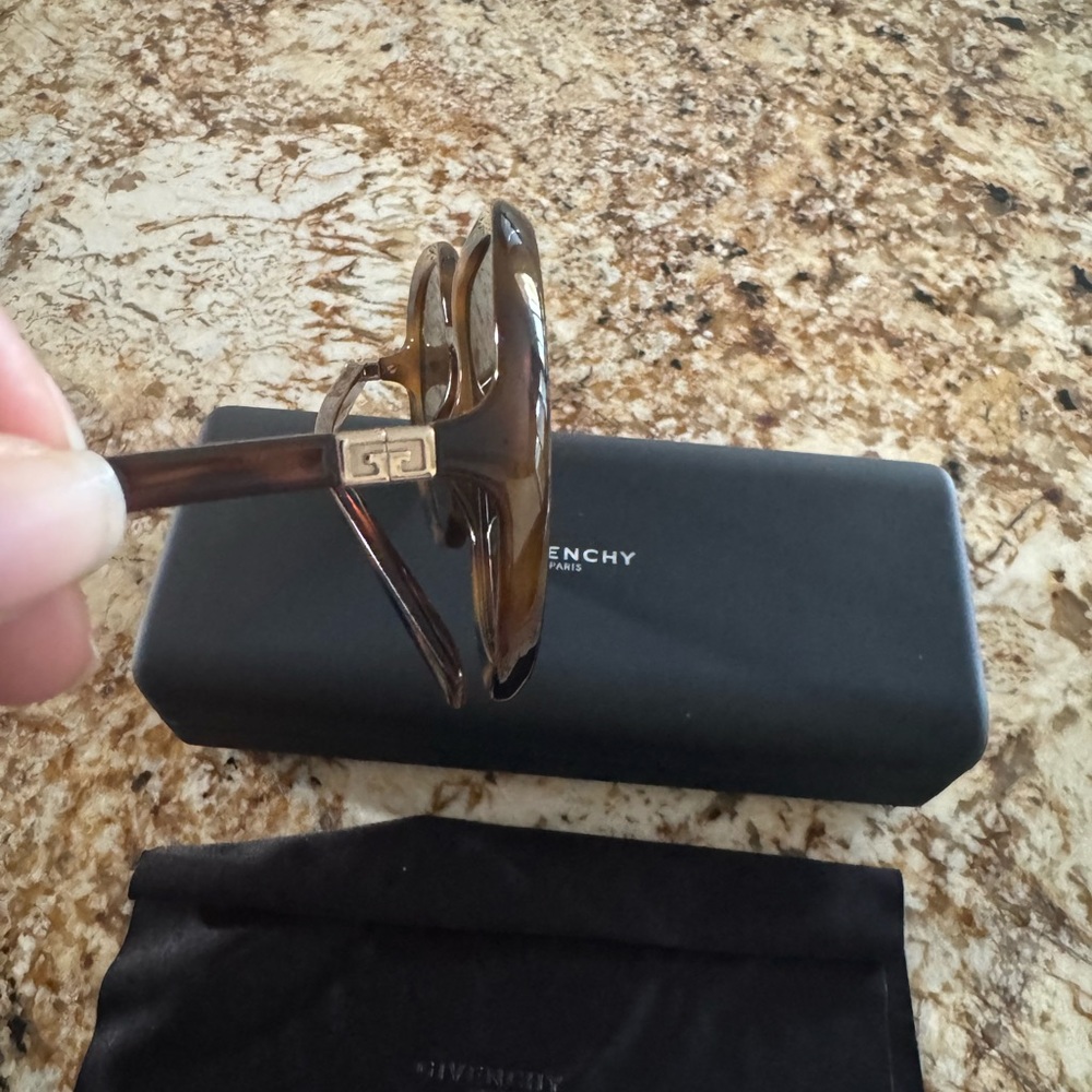 Givenchy Oversized Tortoiseshell Sunglasses With … - image 2